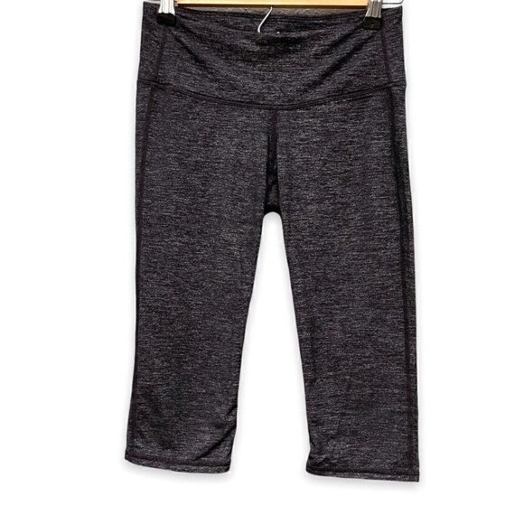 Athleta Cropped Work Out Pants - Picture 1 of 9